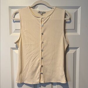 Green Envelope Cream Sleeveless Button-Down Shirt